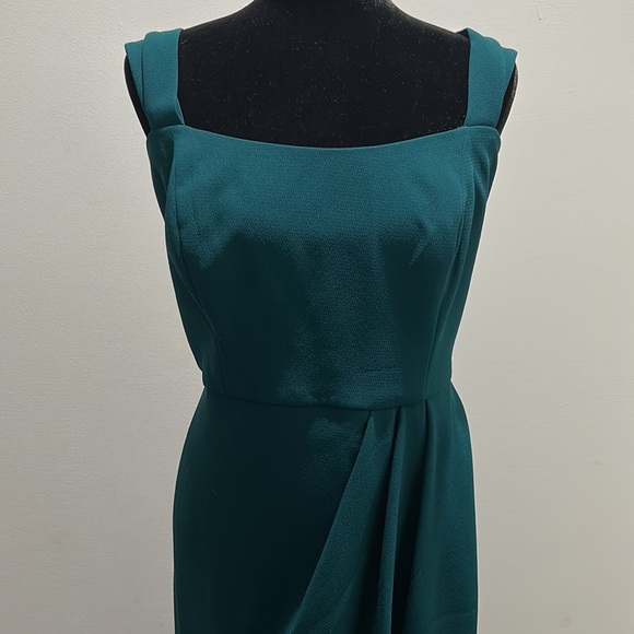 Emerald plus size dress - Picture 3 of 4